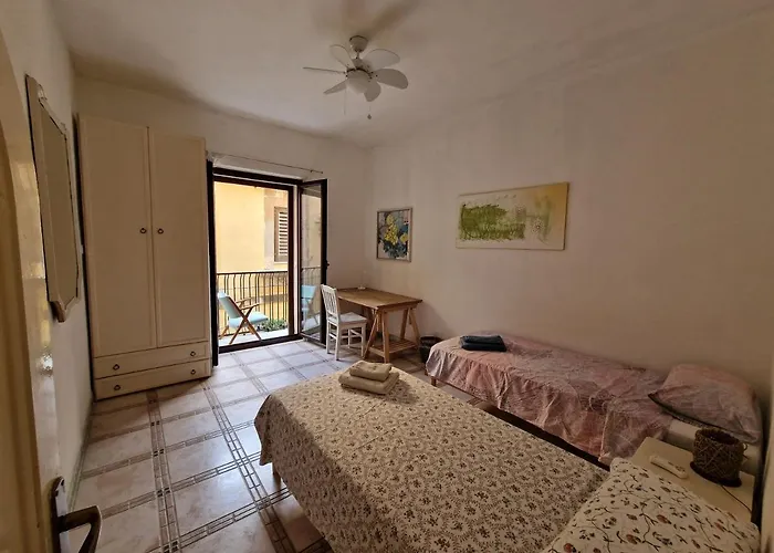 Sea-View Terrace & Bikes Moon Ortigia Holiday Home