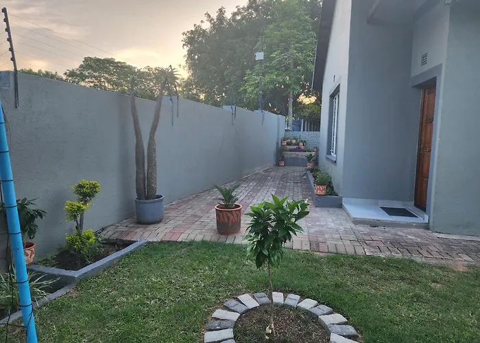 Le Grix Guesthouse