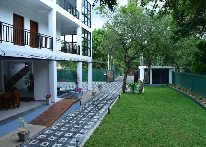 Eden Grand