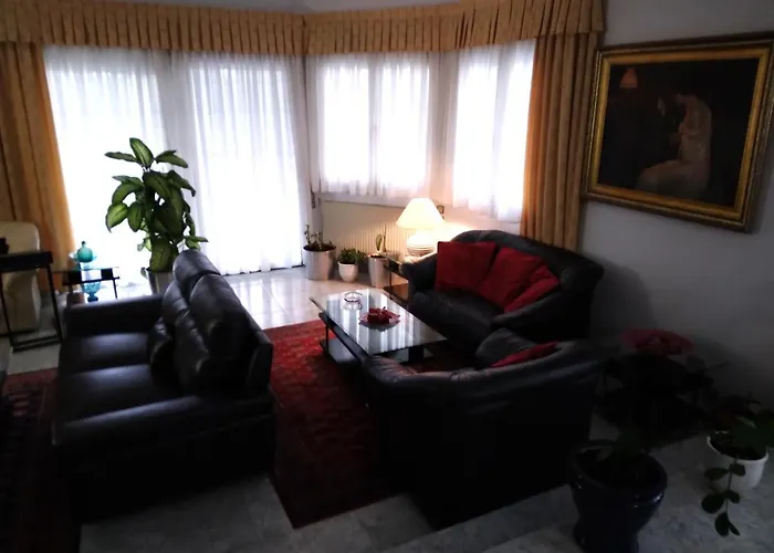 Villa In Panorama, Thessaloniki, With A Swimming Pool. Host: Mr. George