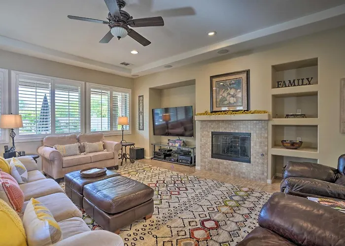6 Mi To Coachella: Updated Home W/ Pool & Spa