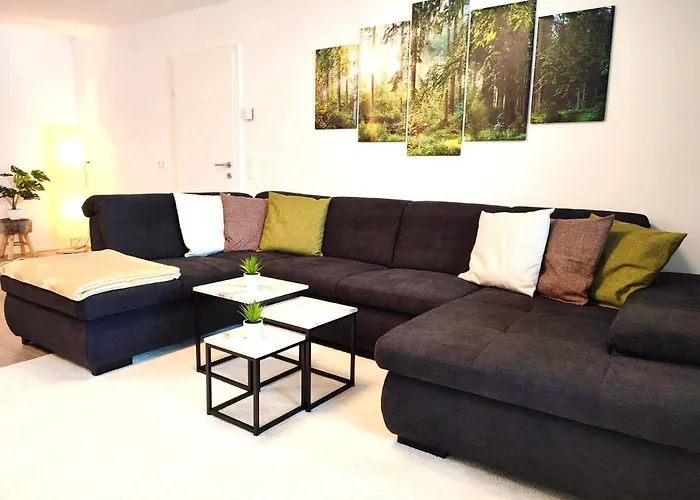 Modern Mountain Apartment - Free Parking & Sauna