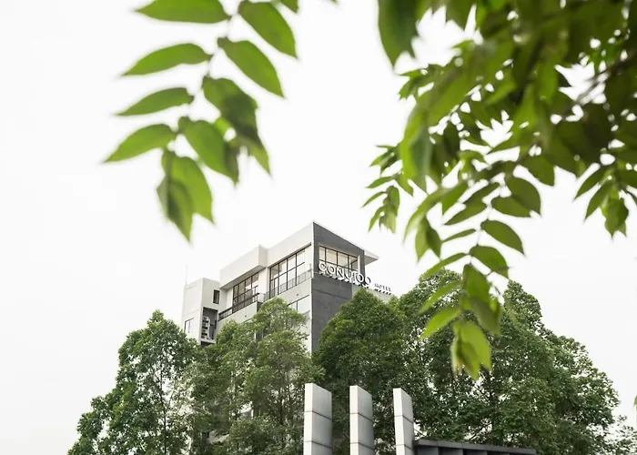 Conjioo Hotel Jakarta Managed By Mhm