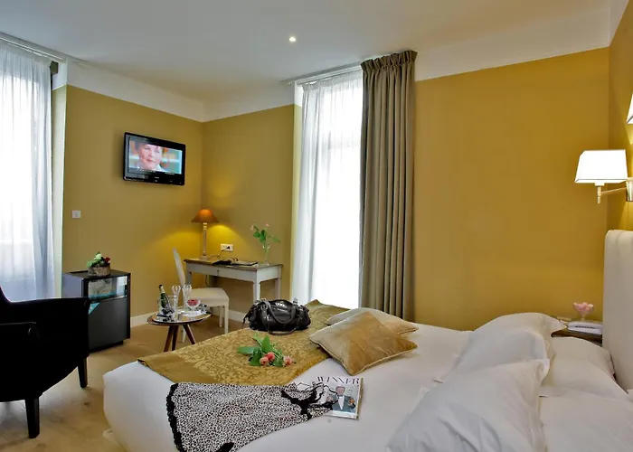 Hotel Le Renoir