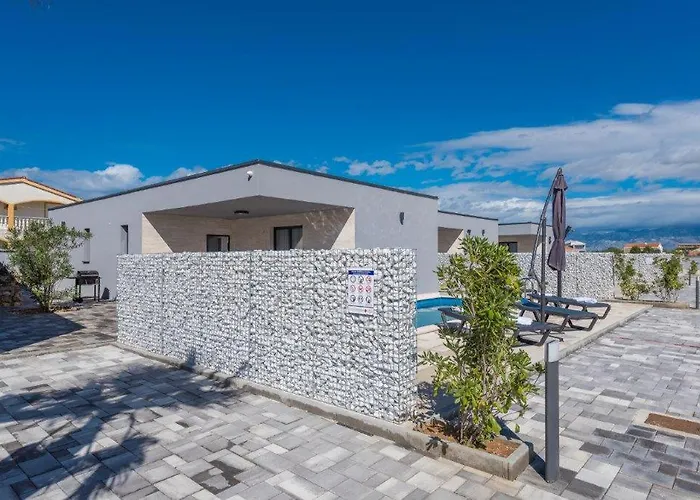 More Exclusive Villas And Spa
