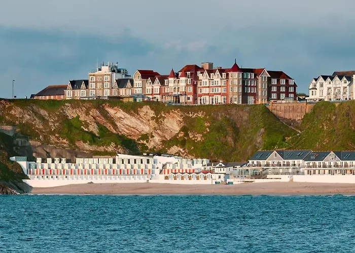 7 Cliff Edge