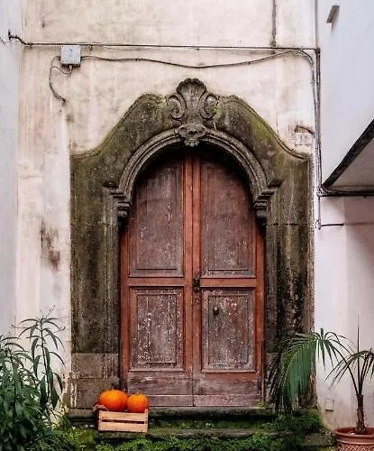 Palazzetto di Neubourg
