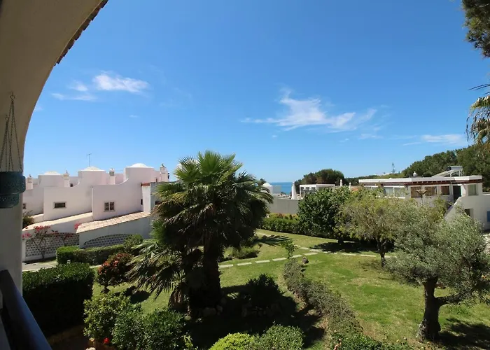 T2 Holiday Cottage Near The Beach C225