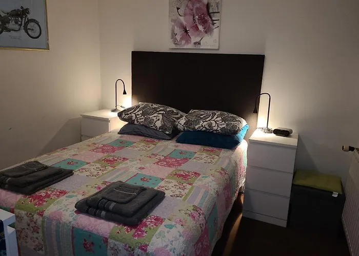 Bnb Sharon'S And Ser'S Place In Heer-Maastricht