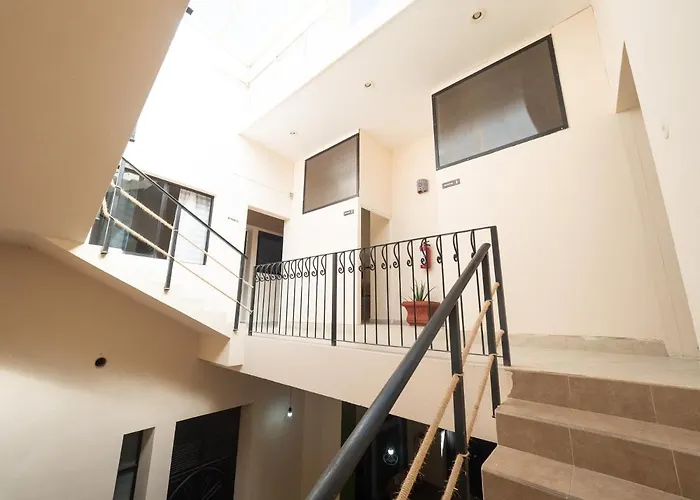 Nido Colibri - Private Rooms And Hostel Dorms In Remate De Paseo Montejo
