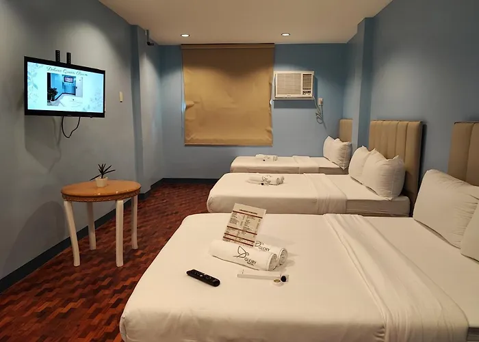 Glory Hotel Cubao