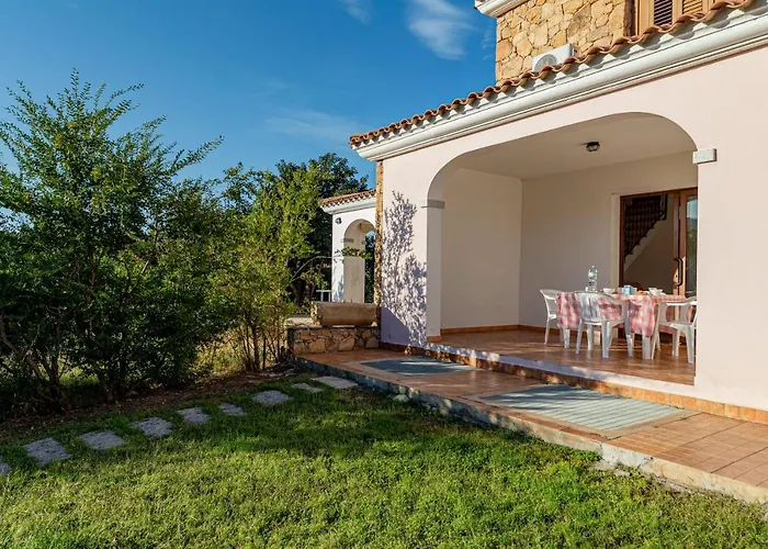 Appartamento Sette Posti Vicino Al Centro Di San Teodoro