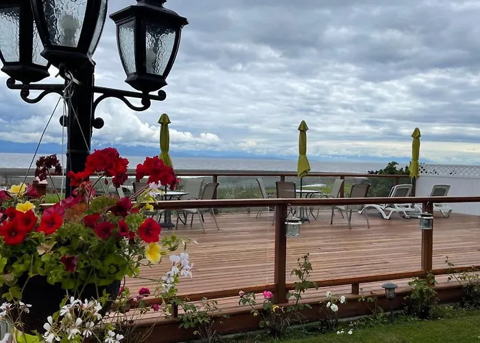 Buena Vista By The Sea