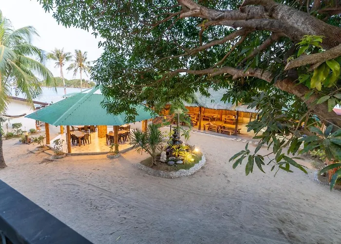 Bamboo Paraiso Resort At Bolo Beach