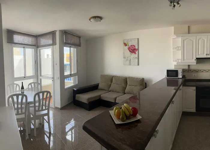 Edificio Playa Chica