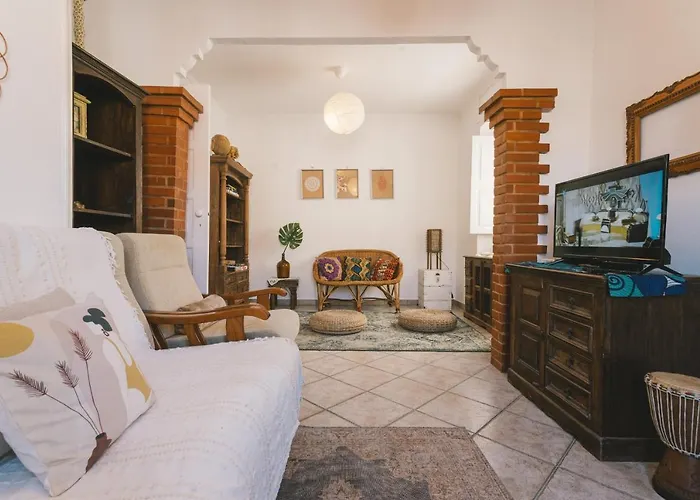 Best Houses 56 - Charming House In Peniche