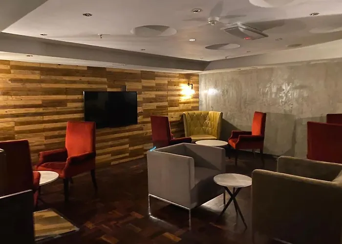 Mapungubwe Hotel Apartments Marshalltown