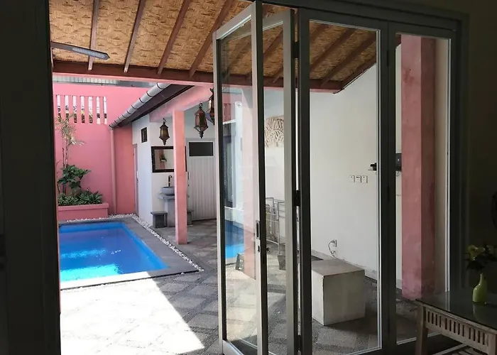 5 Bedroom Holiday Villa - Kuta Regency B8