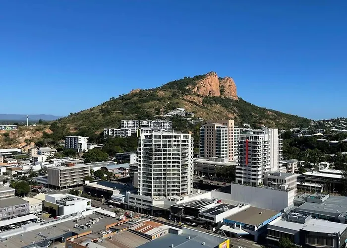 Townsville City Ocean View Apartment