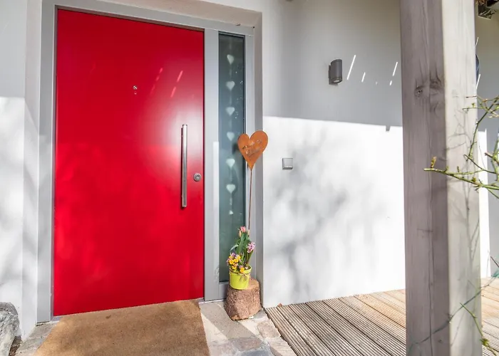 Helle Wohnung Mit Bergblick & Eigener Terrasse