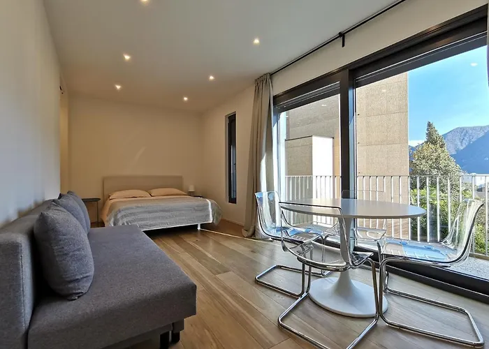 Experience The Loft! Loft 18, Downtown, Near The Lake Free Parking Available