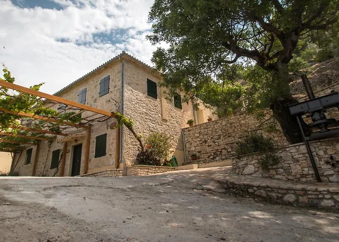 Castelli Cottage