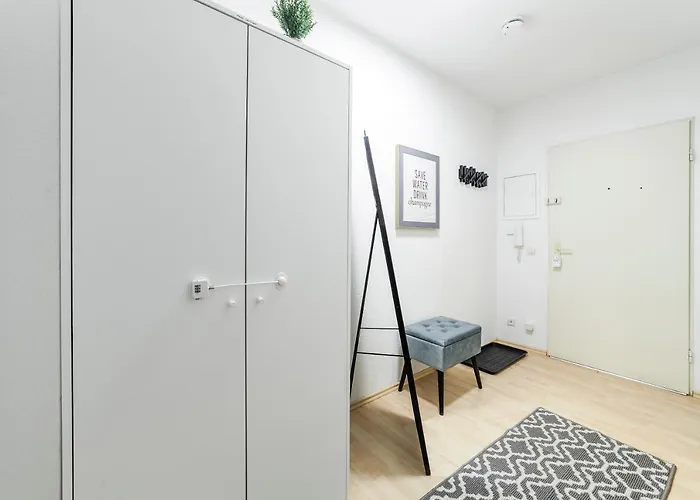 Dehome - Laguna - Stay By Central Station