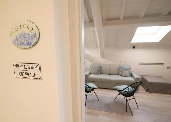 Comonfive Apartments