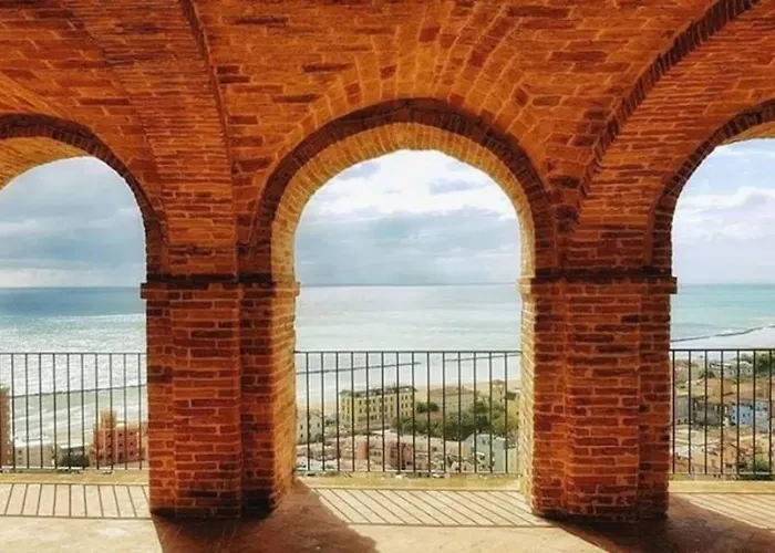 Incantevole Trilocale Luigia Fronte Mare