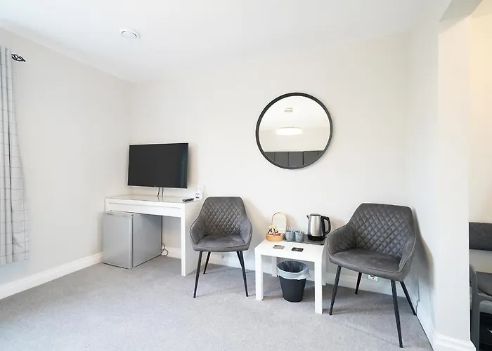 Cheshire Mews