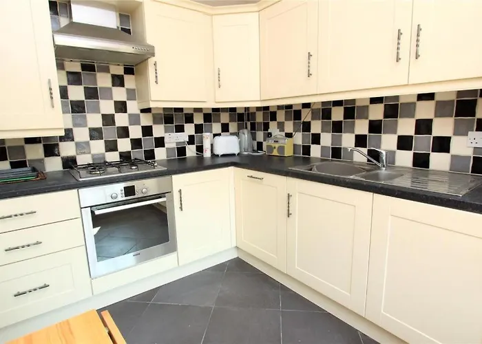 Lovely 2 Bedroom Apartment In Kendal Town Centre