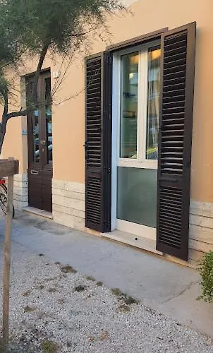 Casa Vacanza Fronte Mare Fano Sassonia 2