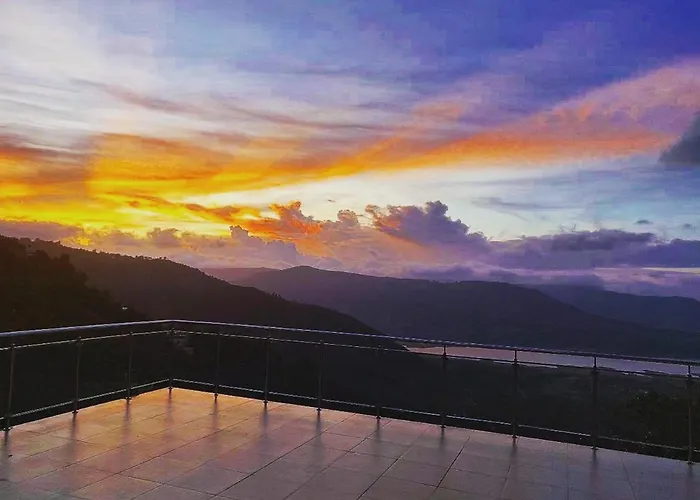 Sharayu Holidays Valley View