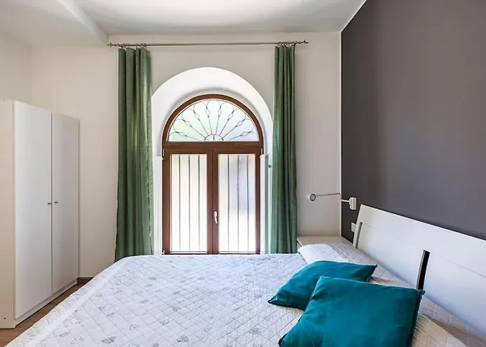 Clelia'S Apartment