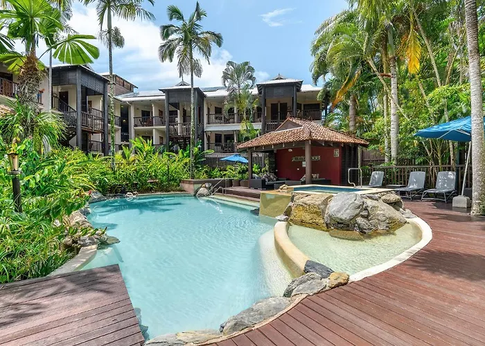 Poolside Villa - Hibiscus 40B