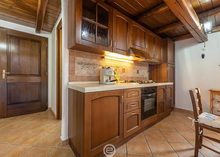 Estay - Sun & Sea Studio