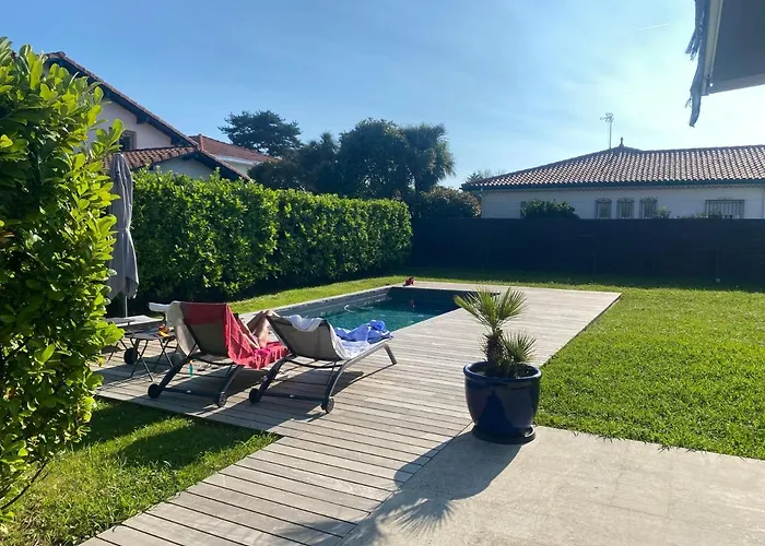 Hiru Alabak - Maison A Biarritz, Piscine, Jardin, 8 Personnes
