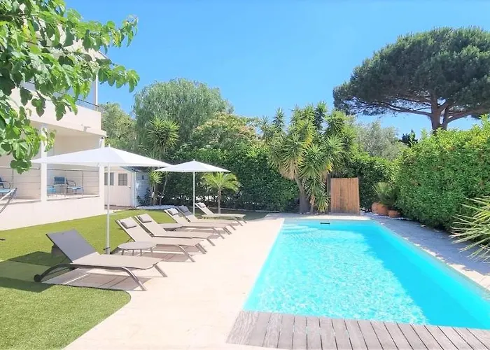 Villa Montfleuri, Vieille Ville A Pieds, Vue Mer, Piscine, 8 Pers