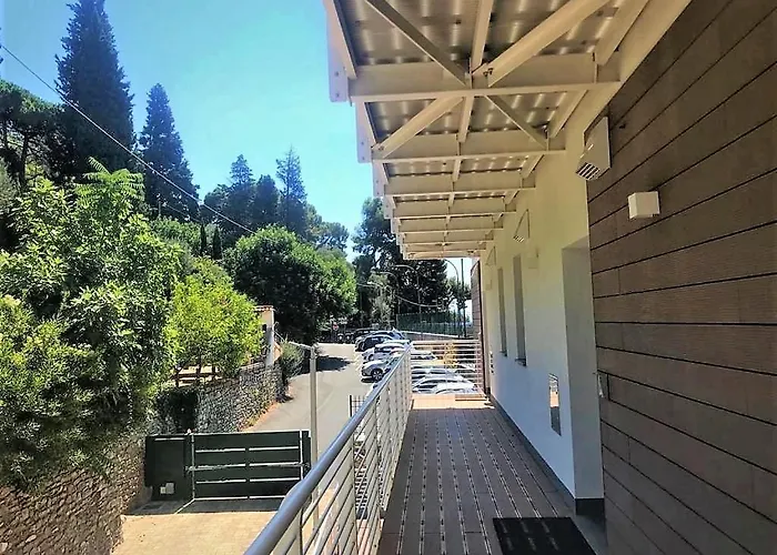 Exclusive Apartment Alassio With Sea View