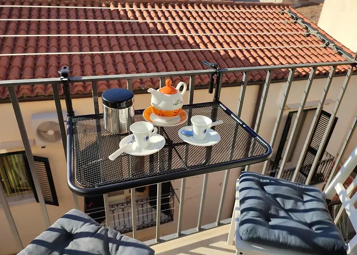 MOLO 78 Case Vacanze