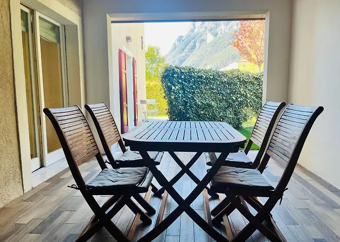 Albola Suite Holiday Apartments