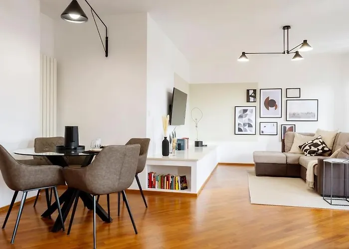 Exclusive Penthouse With 60 M2 Panoramic Terrace