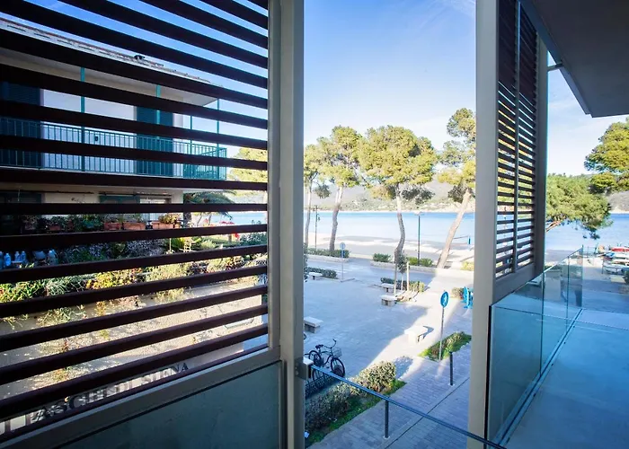 Vistamare Suite & Room