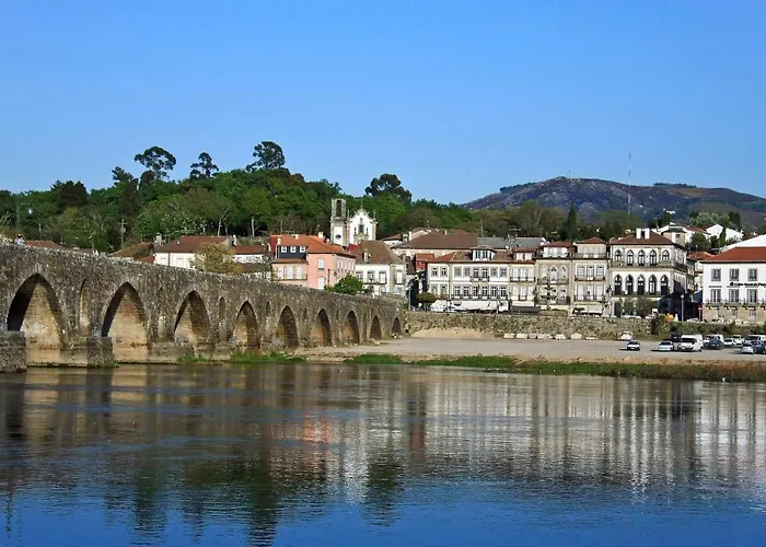 Pertinho Do Rio