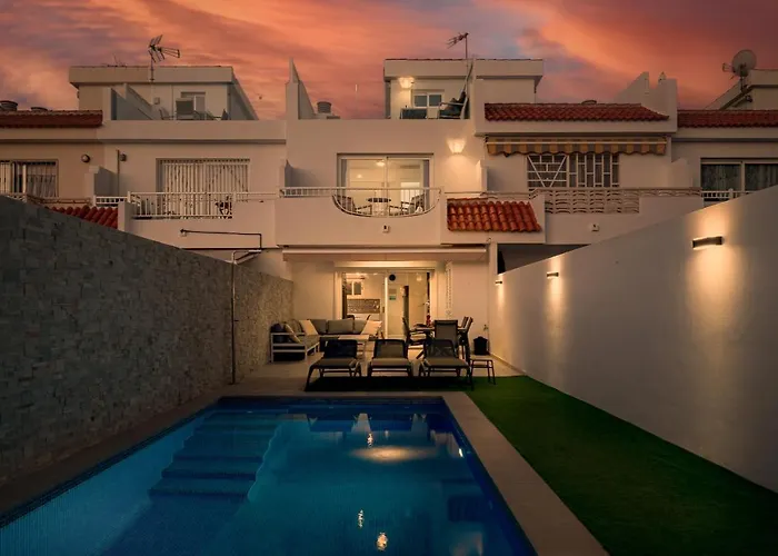 Chill Out House By Olax Rentals