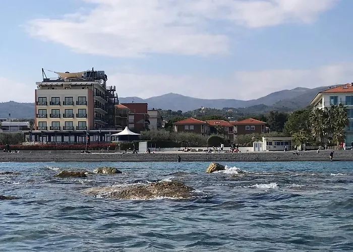 Spazioso Appartamento A Diano Marina