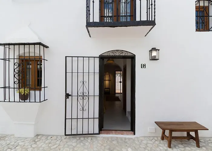 Con Encanto, Relajante, Centrica
