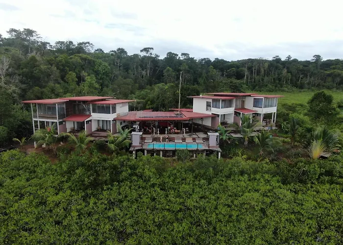 Villa F&B
