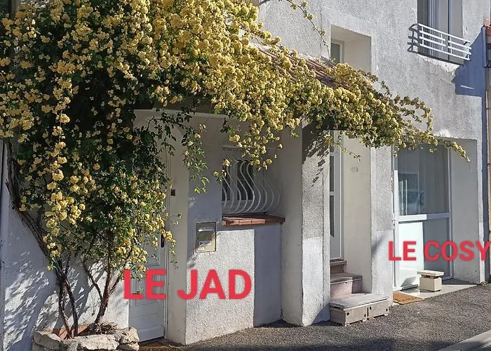 Le Jad Joli F2 Proche Gare, Arenes Avec Terrasse Privee