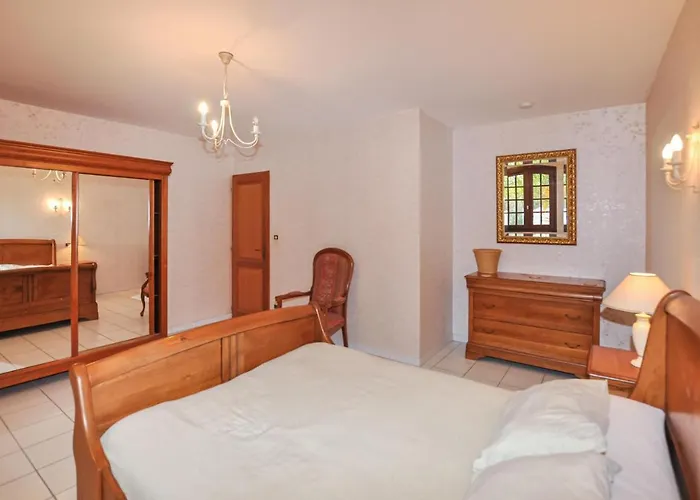 Lovely Home In Prades
